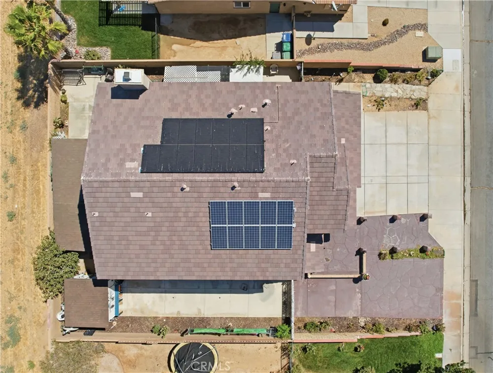 5753 W Avenue K9 Lancaster, CA 93536