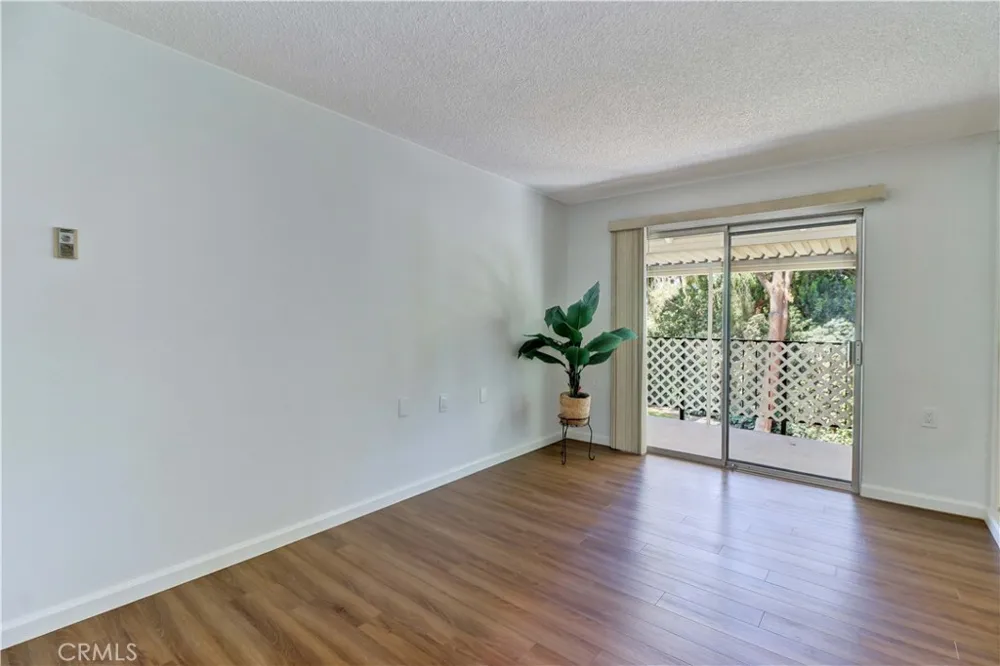 2251 Via Mariposa E #O Laguna Woods, CA 92637