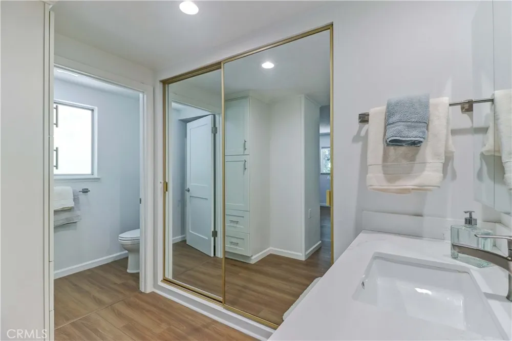 2251 Via Mariposa E #O Laguna Woods, CA 92637
