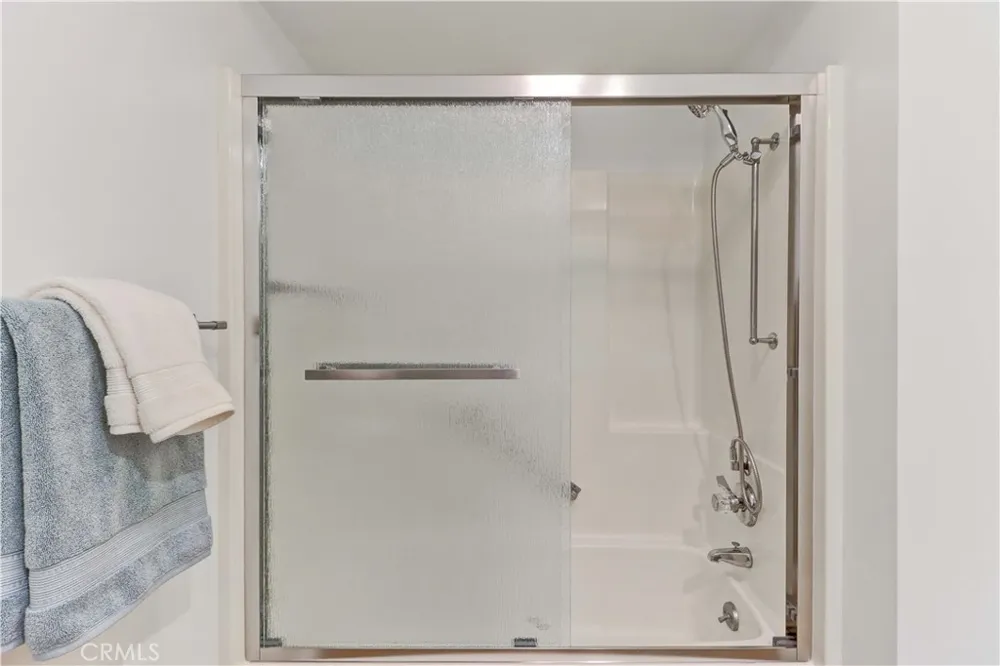 2251 Via Mariposa E #O Laguna Woods, CA 92637