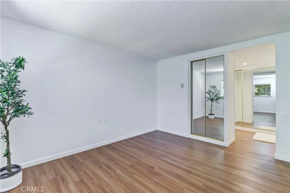2251 Via Mariposa E #O Laguna Woods, CA 92637