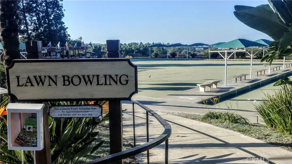 2251 Via Mariposa E #O Laguna Woods, CA 92637