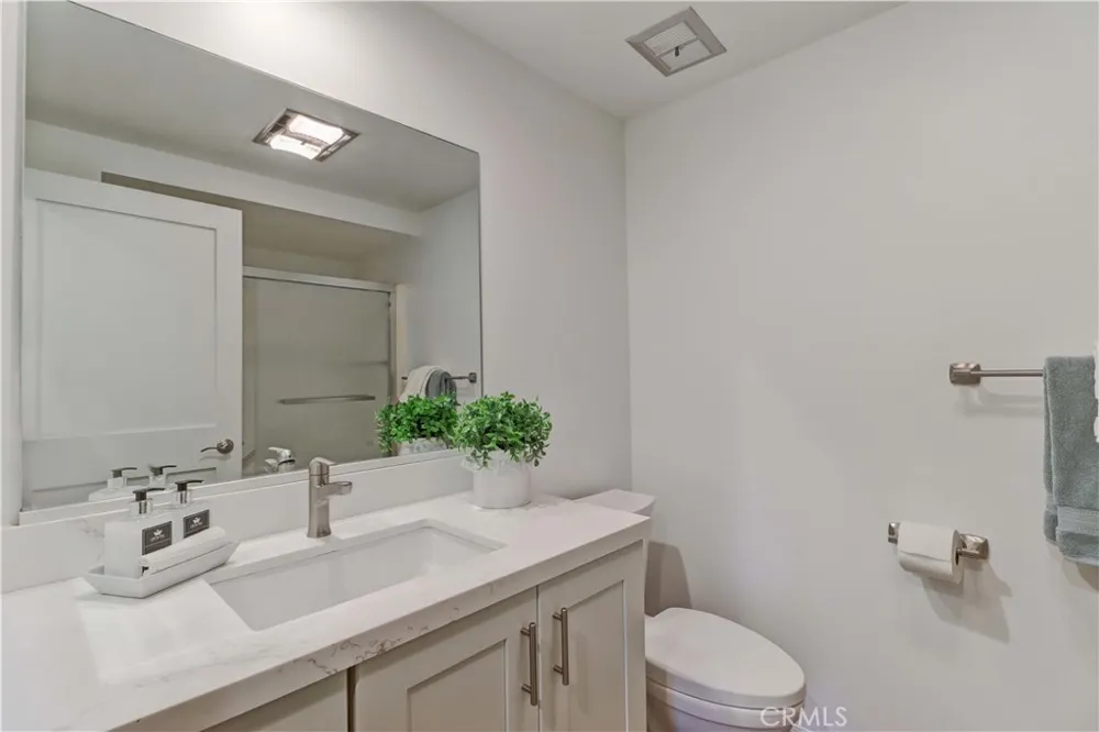 2251 Via Mariposa E #O Laguna Woods, CA 92637