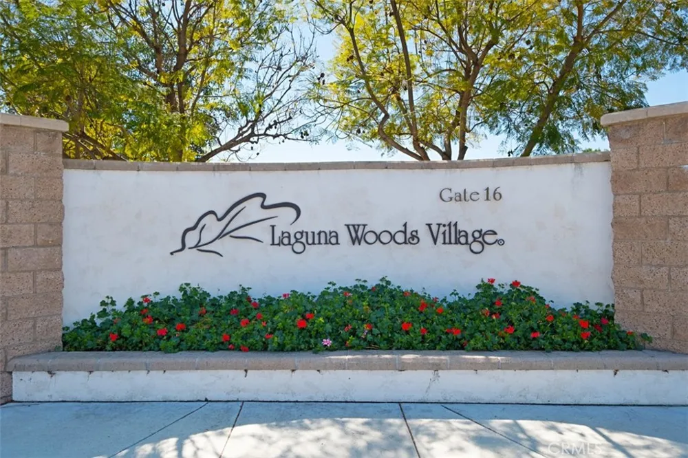2251 Via Mariposa E #O Laguna Woods, CA 92637