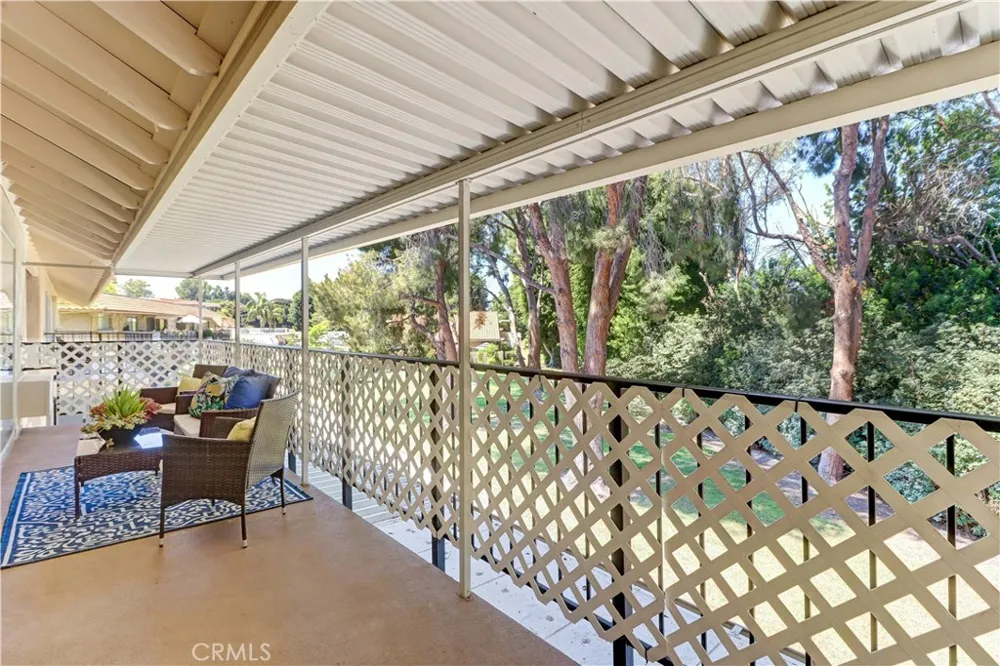 2251 Via Mariposa E #O Laguna Woods, CA 92637