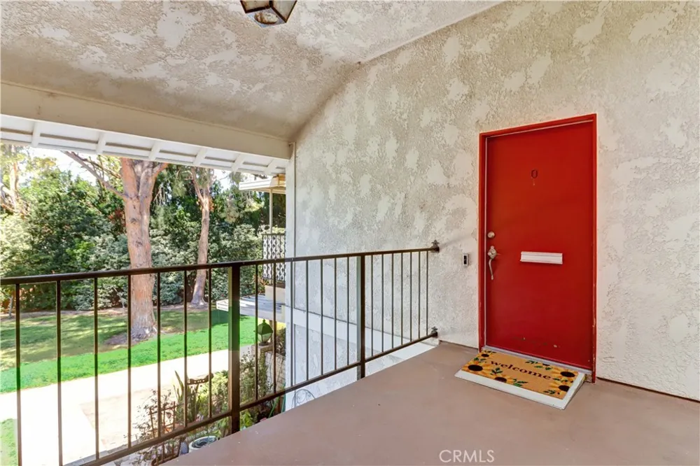 2251 Via Mariposa E #O Laguna Woods, CA 92637