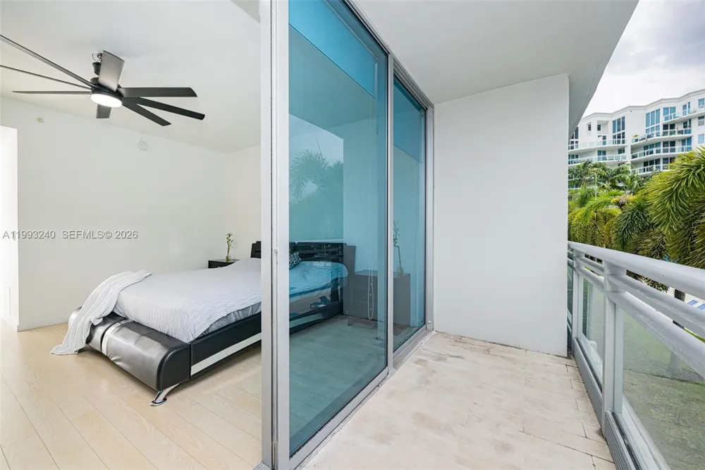 2950 NE 188th St #139 Aventura, FL 33180