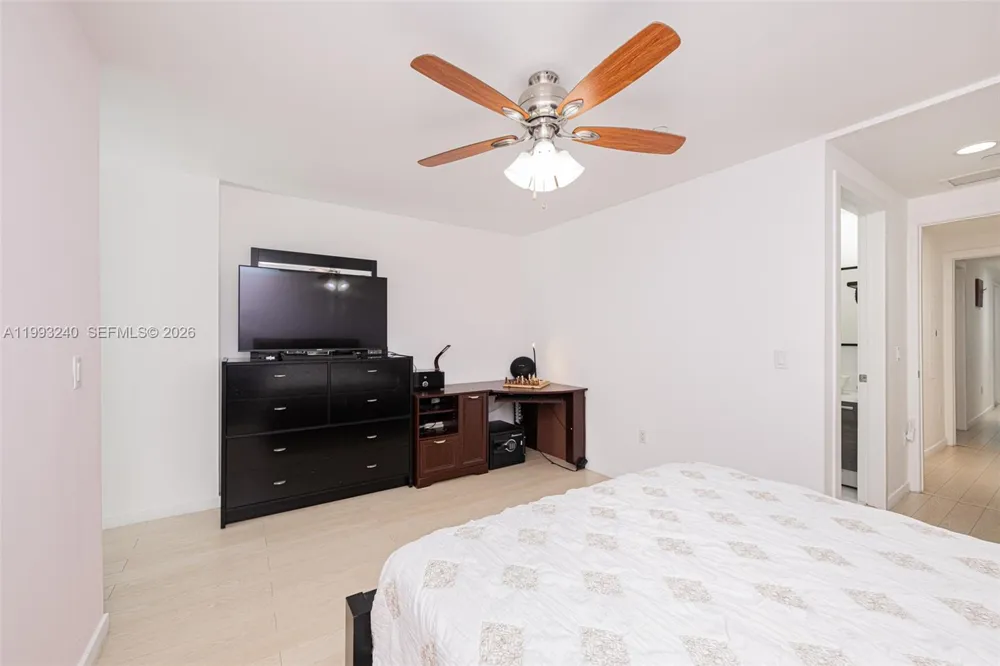 2950 NE 188th St #139 Aventura, FL 33180