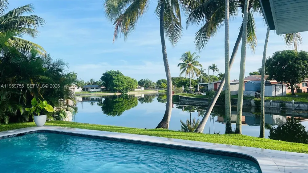 6705 Ficus Dr Miramar, FL 33023
