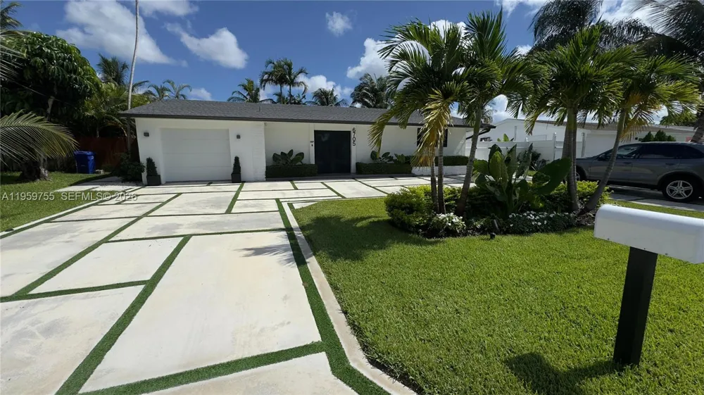 6705 Ficus Dr Miramar, FL 33023