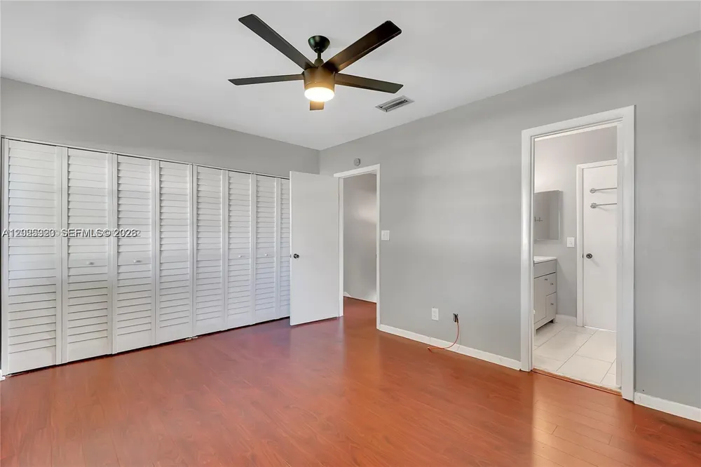 10719 NW 10th St Pembroke Pines, FL 33026