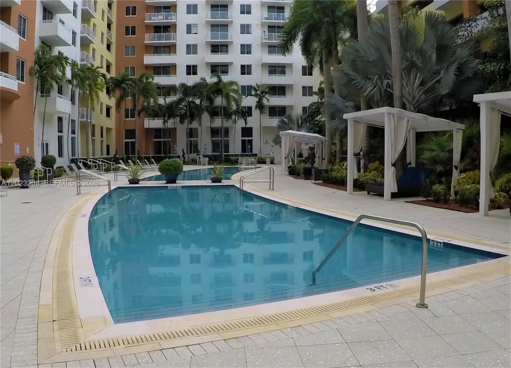2775 NE 187th St #314 Aventura, FL 33180