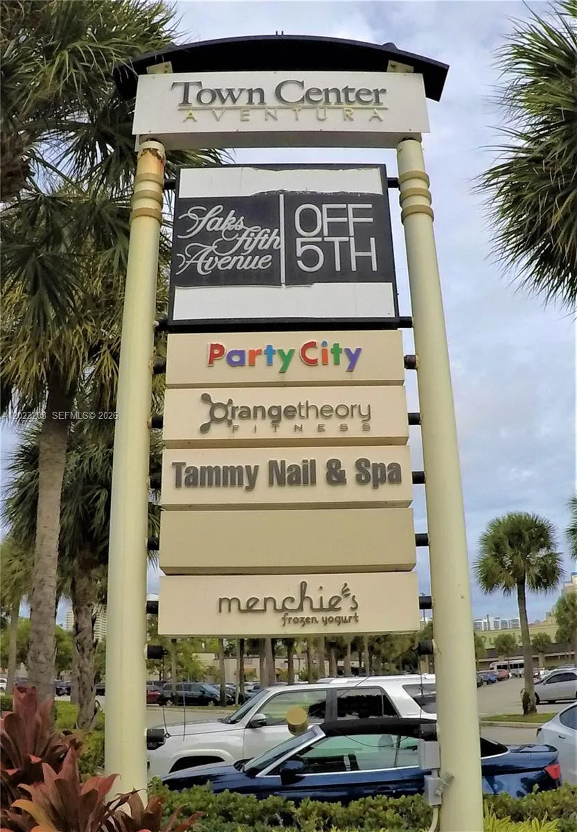 2775 NE 187th St #314 Aventura, FL 33180