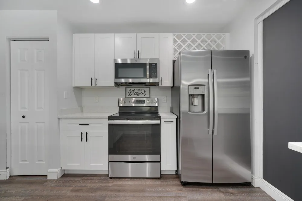 230 Ponce De Leon Street Royal Palm Beach, FL 33411