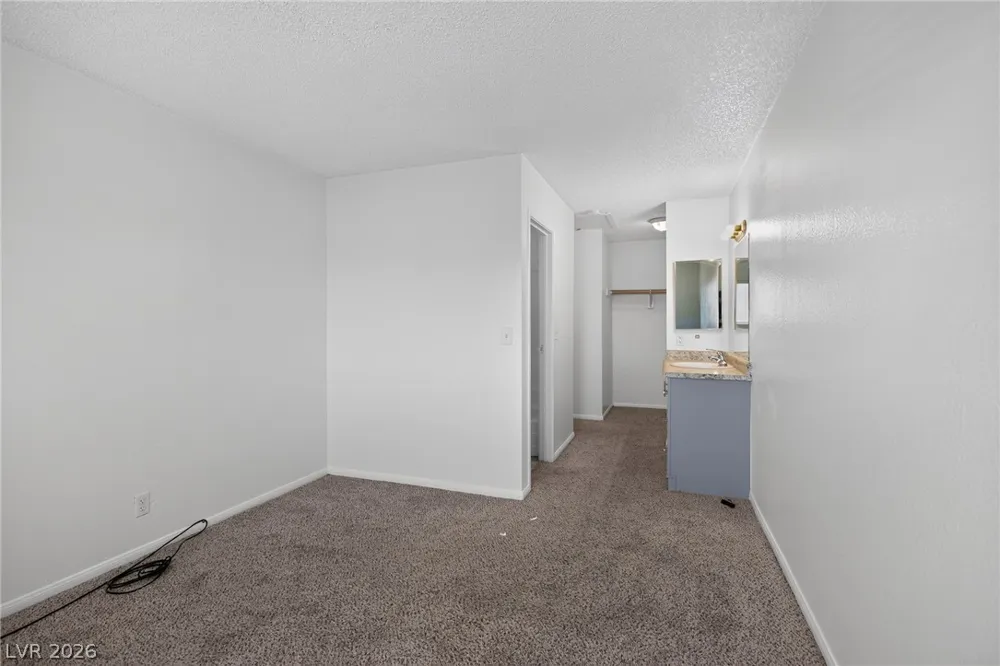 5125 Golden Lane #A Las Vegas, NV 89119
