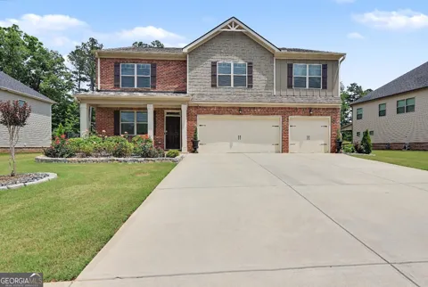 8033 Louis DR