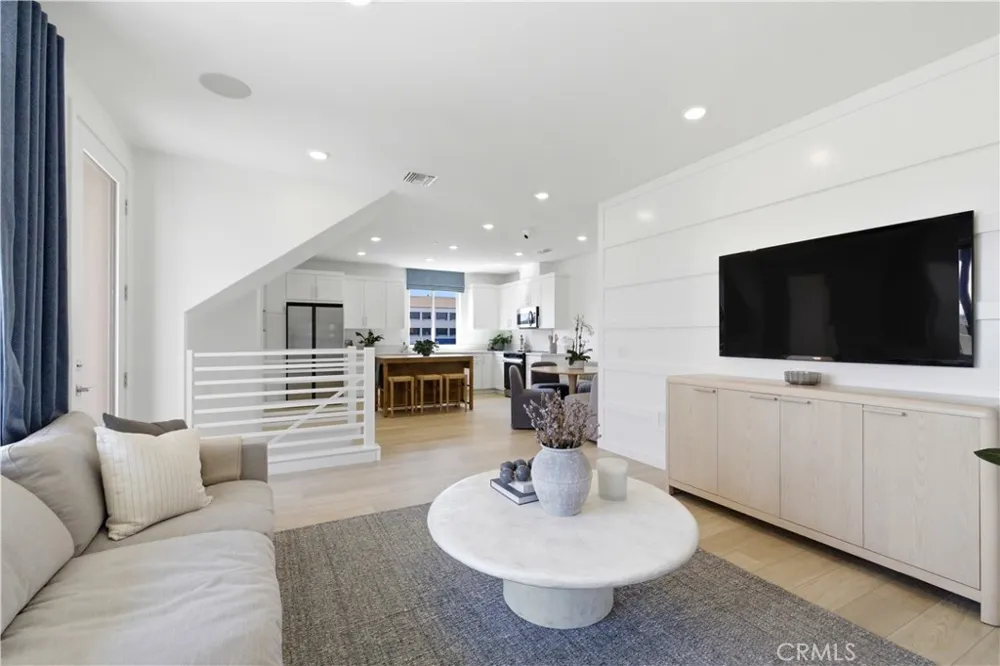 6626 Via Vista Pico Rivera, CA 90660