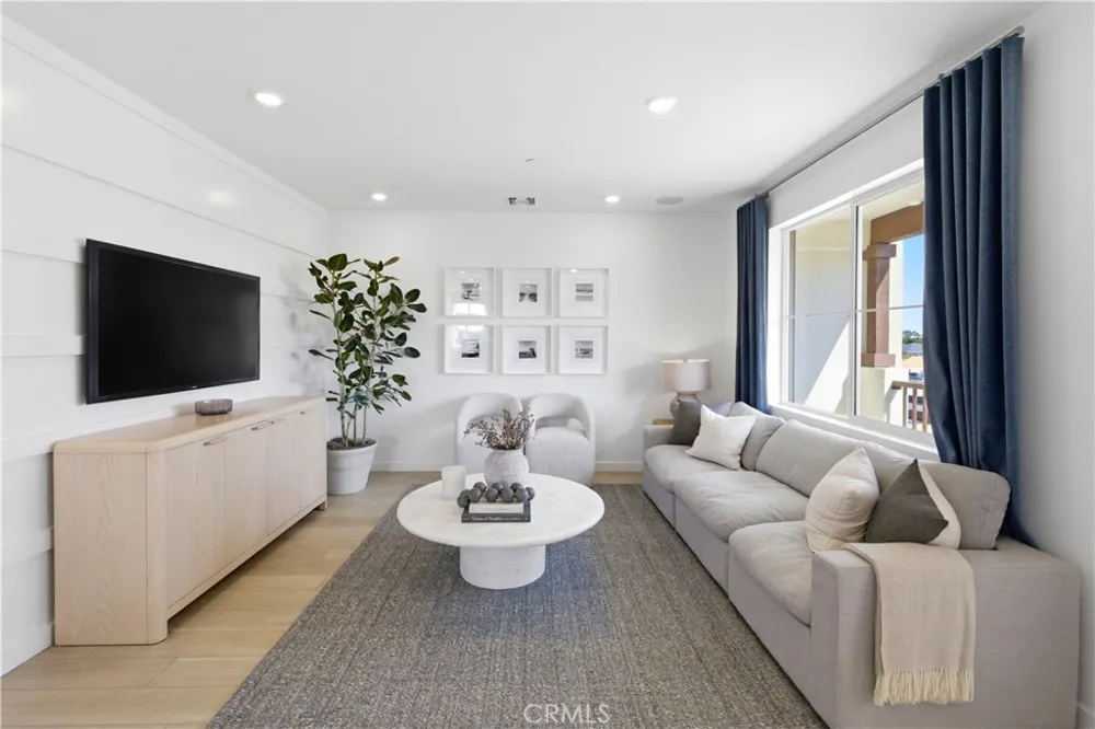 6626 Via Vista Pico Rivera, CA 90660