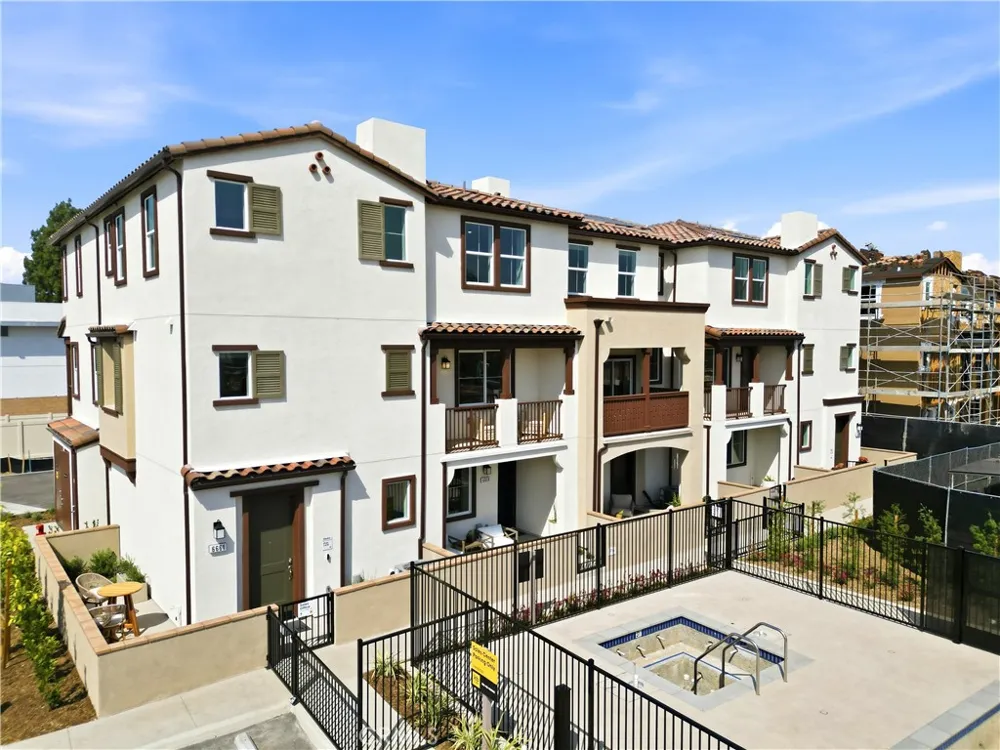 6626 Via Vista Pico Rivera, CA 90660