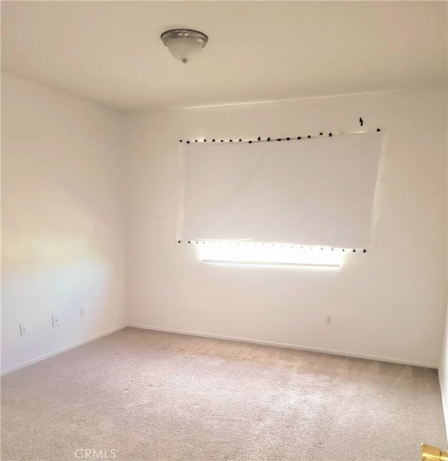 2130 Willowbrook Perris, CA 92571