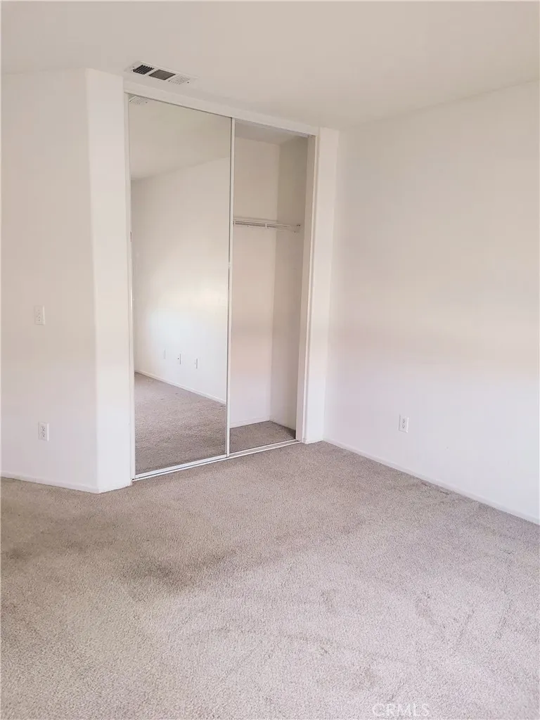 2130 Willowbrook Perris, CA 92571
