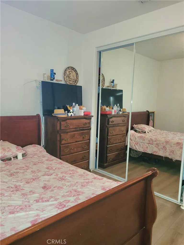 2130 Willowbrook Perris, CA 92571