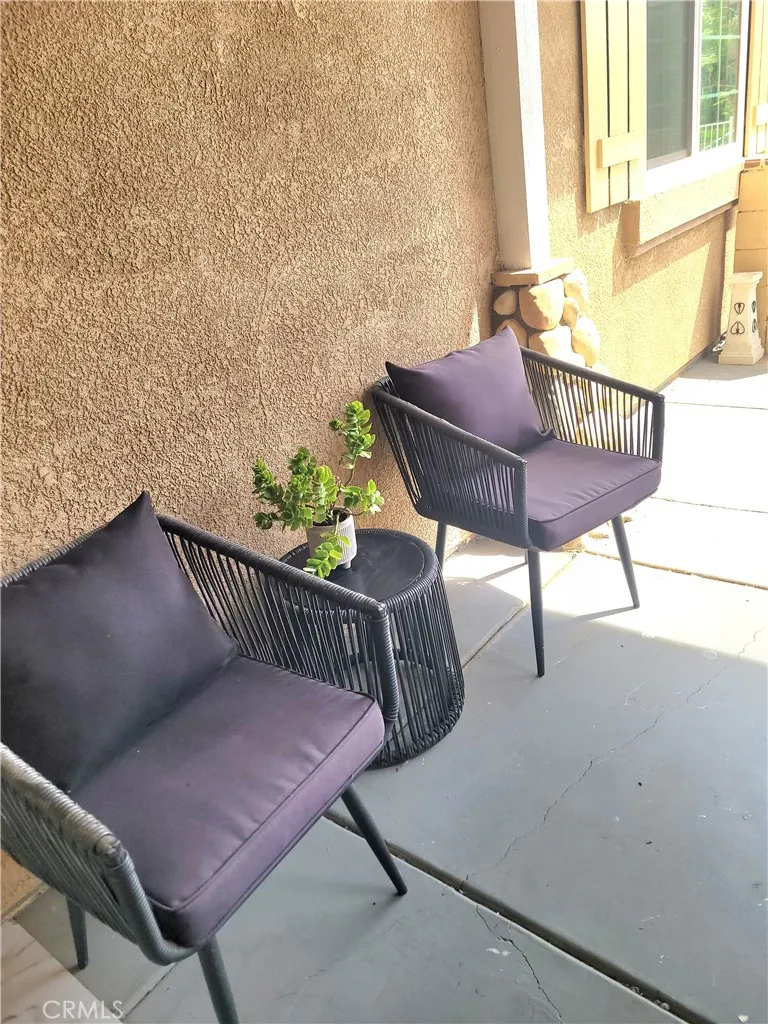 2130 Willowbrook Perris, CA 92571