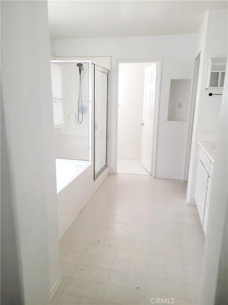 2130 Willowbrook Perris, CA 92571