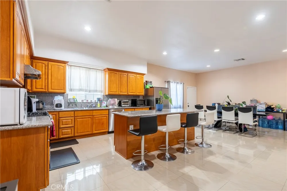 3839 Idaho Baldwin Park, CA 91706
