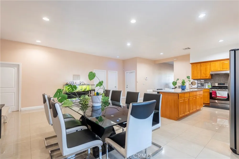 3839 Idaho Baldwin Park, CA 91706