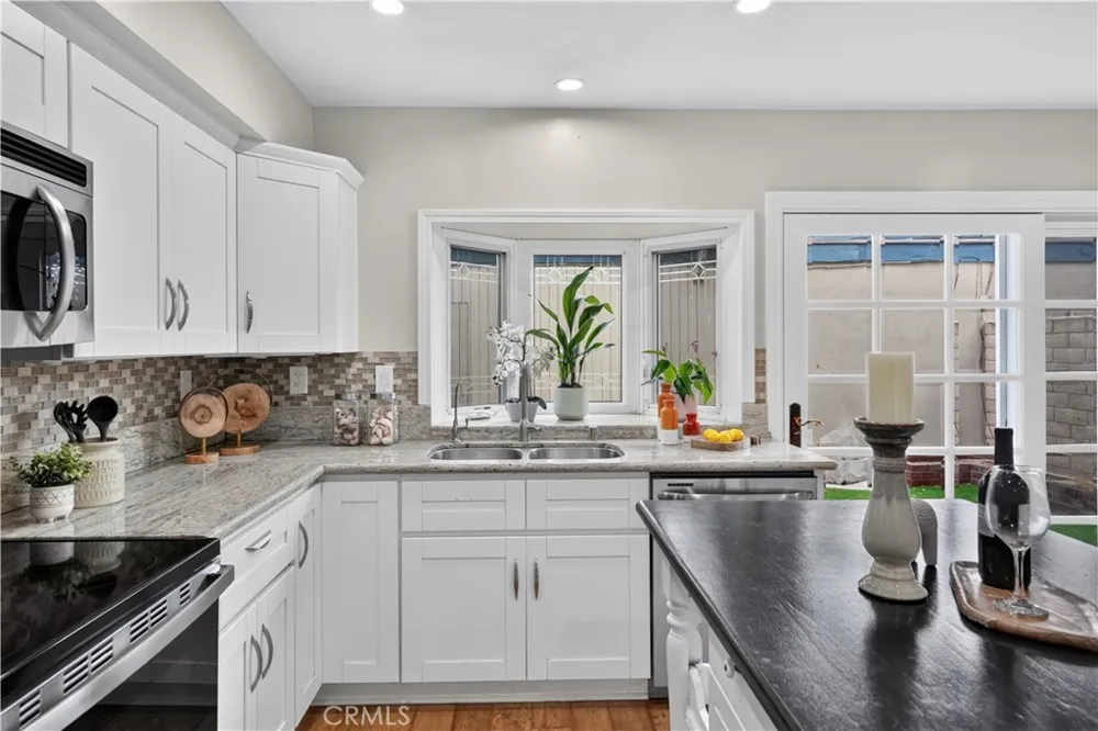 4137 Elizabeth Court Cypress, CA 90630