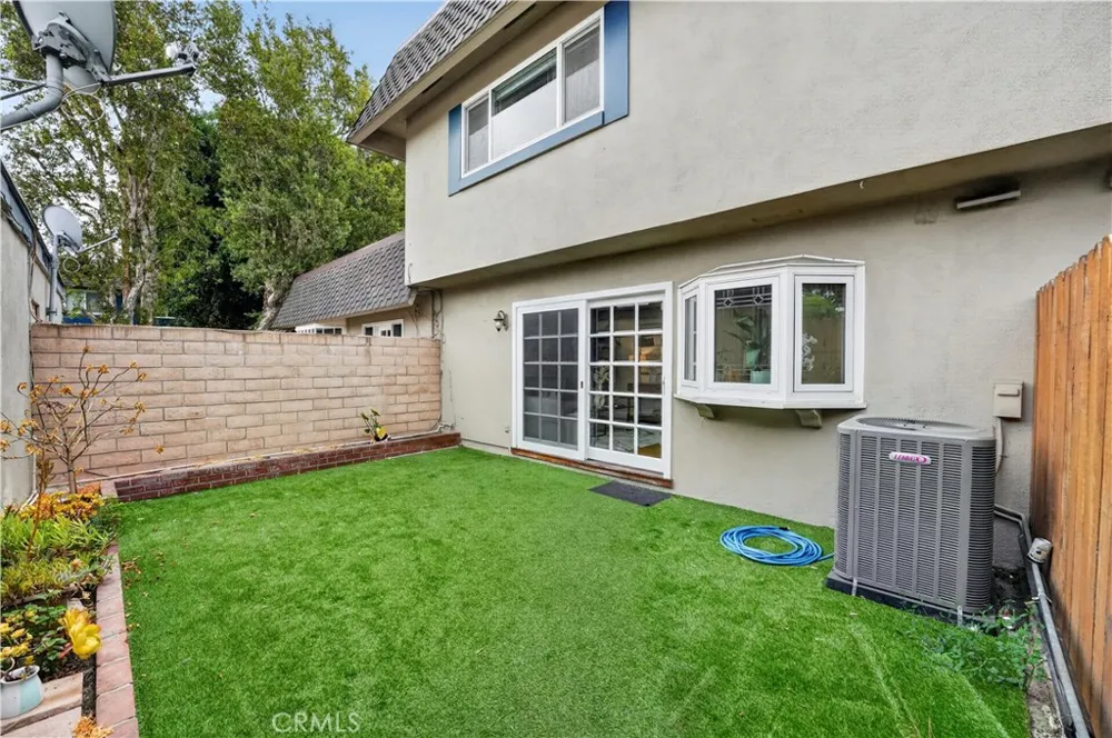 4137 Elizabeth Court Cypress, CA 90630