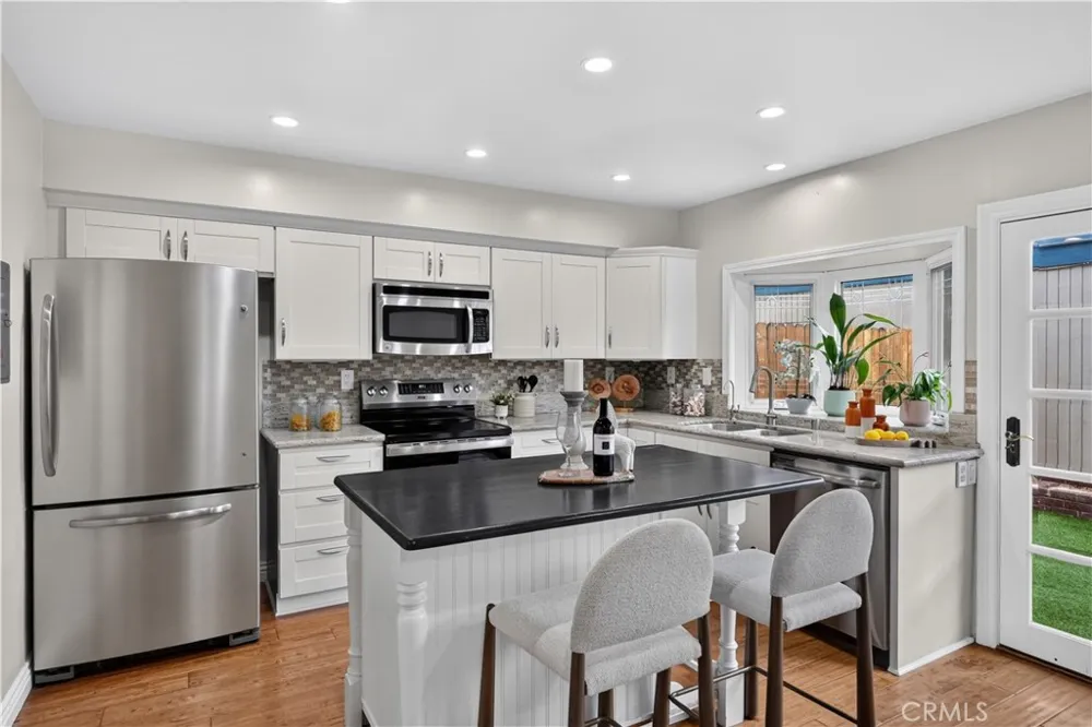 4137 Elizabeth Court Cypress, CA 90630
