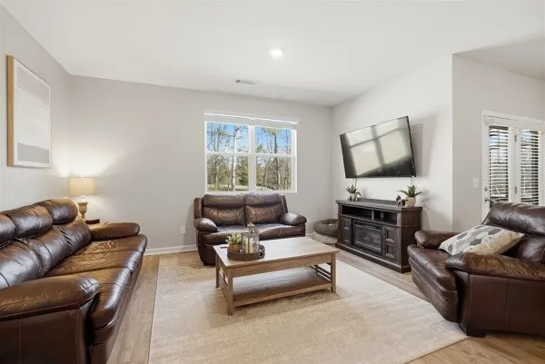 141 Olivia Cir Chapel Hill, TN 37034
