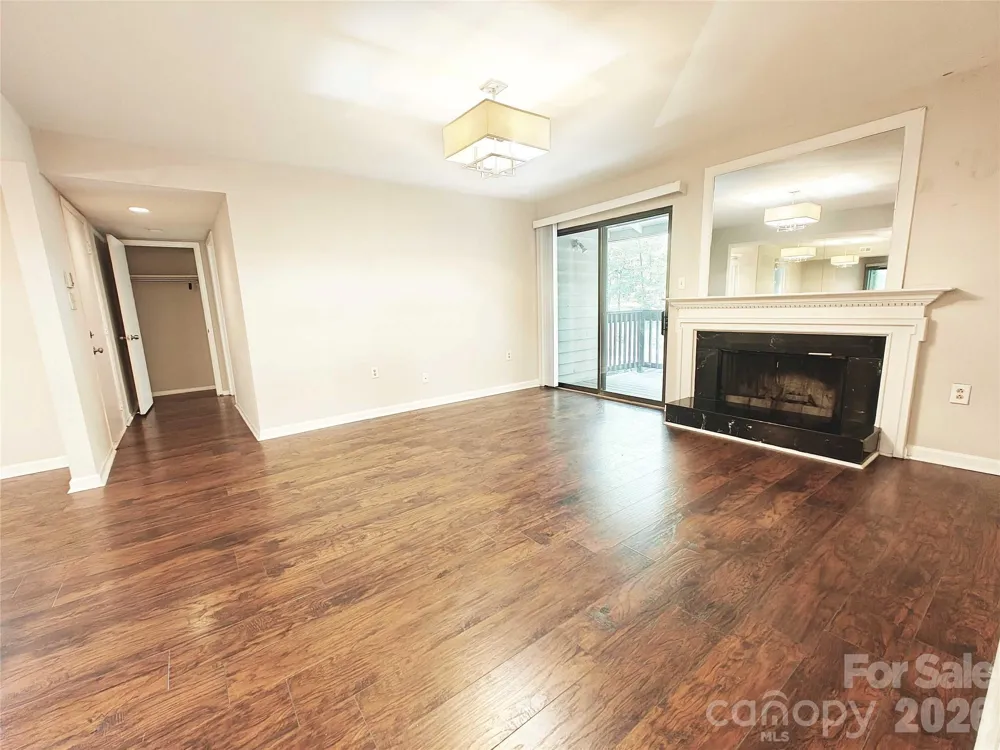 4948 Sardis Road #C Charlotte, NC 28270