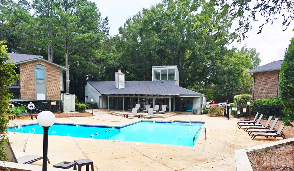 4948 Sardis Road #C Charlotte, NC 28270