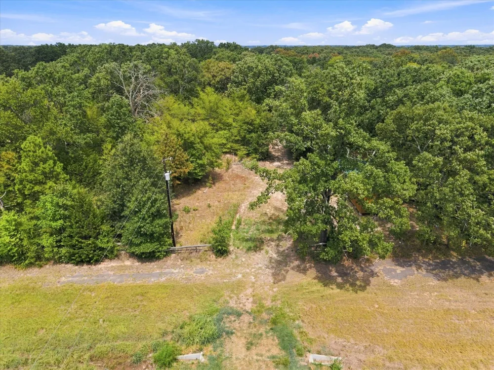9696 FM 515 Yantis, TX 75410