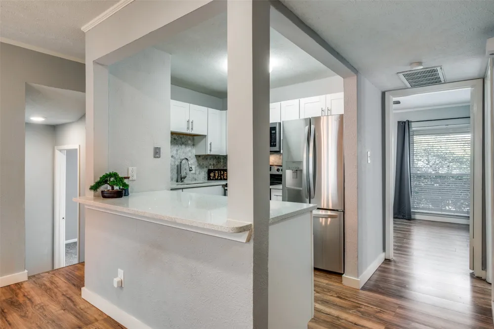 4317 Hartford Street #214 Dallas, TX 75219