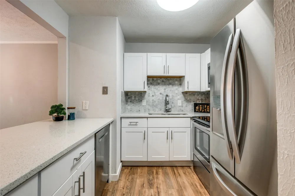 4317 Hartford Street #214 Dallas, TX 75219