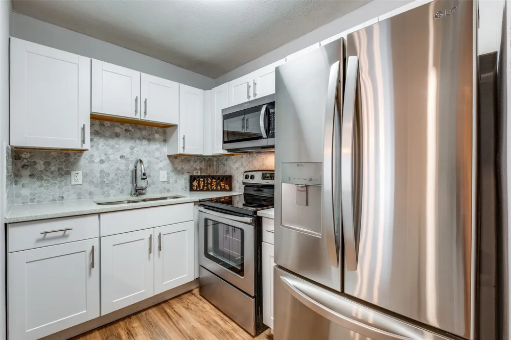 4317 Hartford Street #214 Dallas, TX 75219