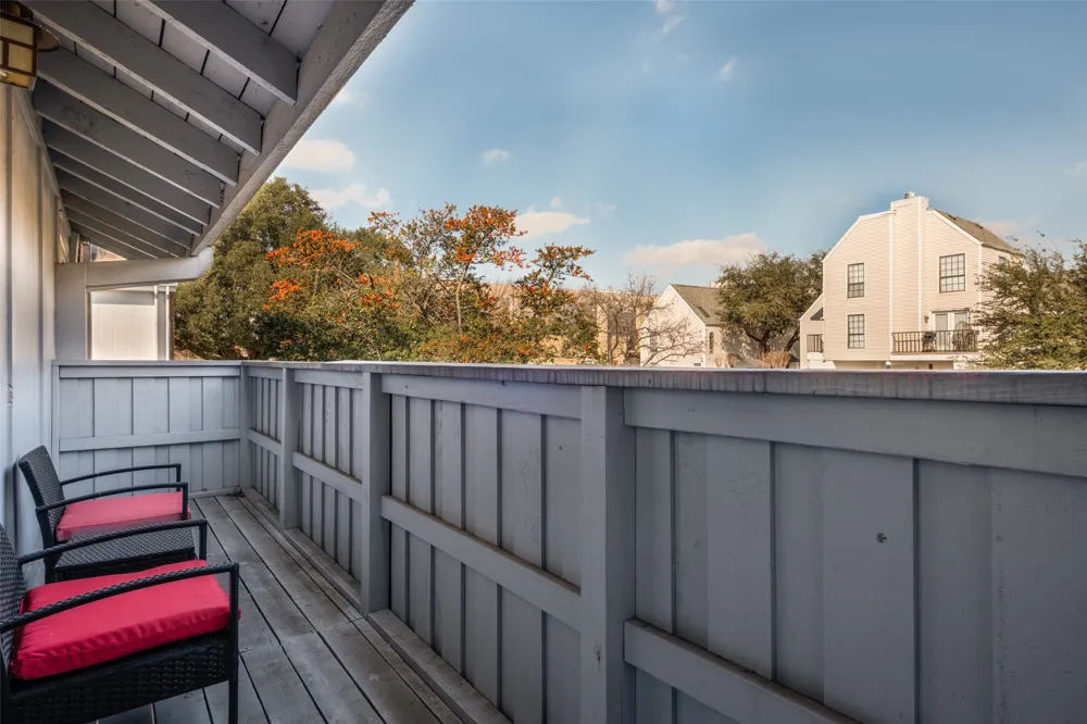 4317 Hartford Street #214 Dallas, TX 75219