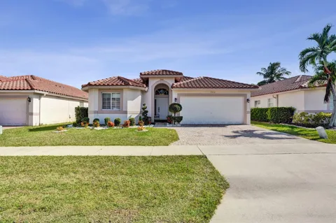 7572 Parkside Lane