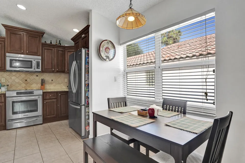 7572 Parkside Lane Margate, FL 33063