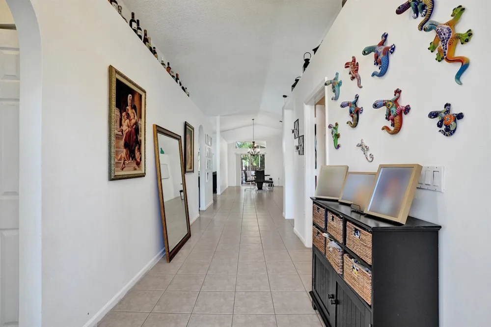 7572 Parkside Lane Margate, FL 33063