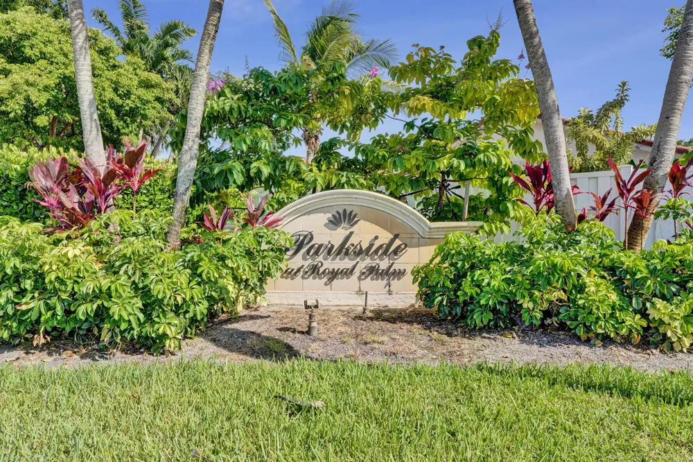 7572 Parkside Lane Margate, FL 33063