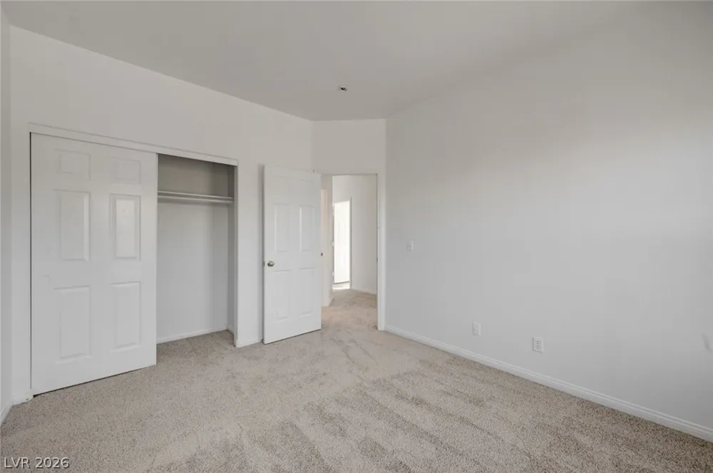 8403 Opulent Avenue Las Vegas, NV 89147