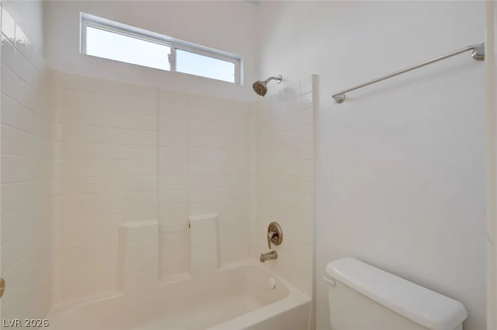 8403 Opulent Avenue Las Vegas, NV 89147