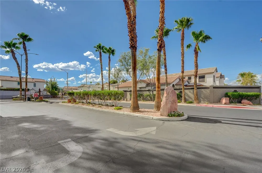 8403 Opulent Avenue Las Vegas, NV 89147
