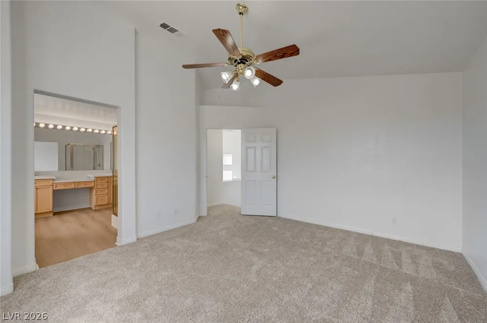 8403 Opulent Avenue Las Vegas, NV 89147