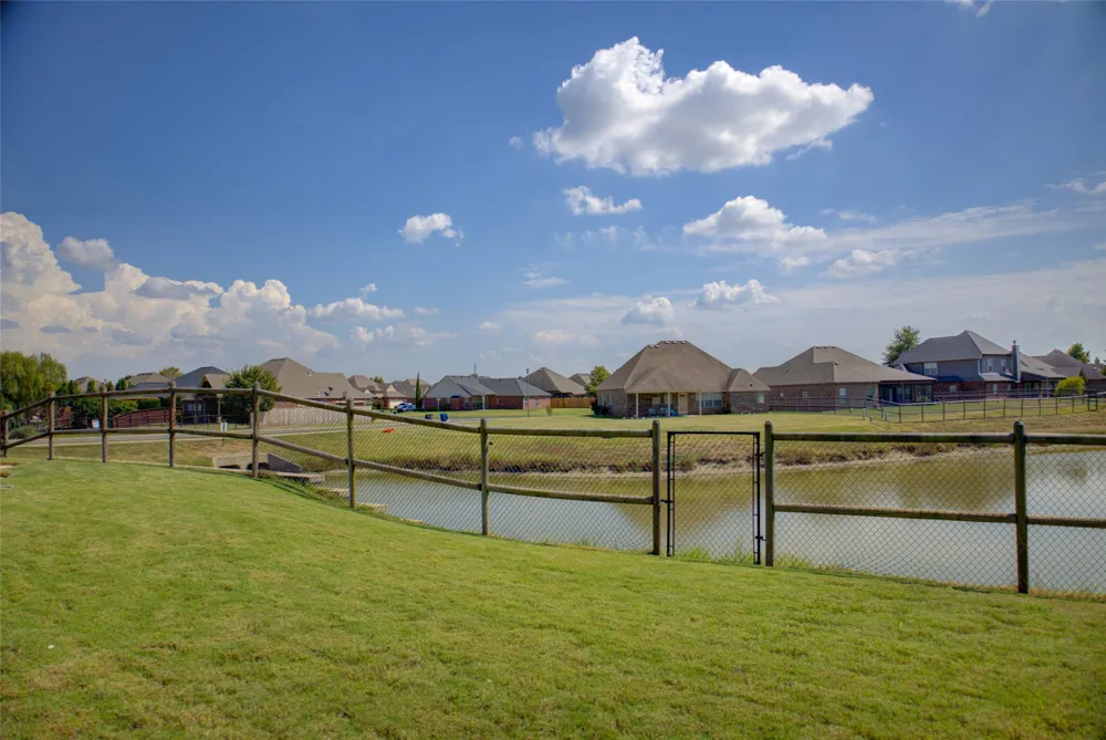 18506 E 46th Place Tulsa, OK 74134